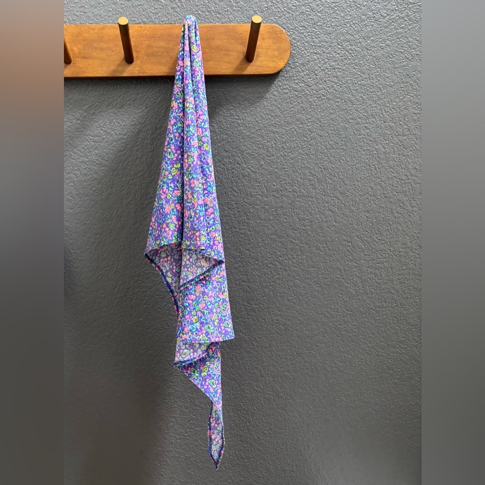🩱2/$16🩱VINTAGE EUC asymmetric Stretch multicolor mini side-tie coverup - Picture 9 of 11
